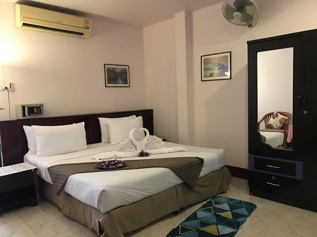 Rabbit Mansion2 Apartment Patong Exterior foto